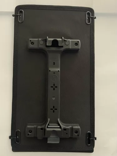 Basil táska/kosár adapter - Racktime Snap-it 2.0, segítségével levehetővé tehetők a táskák,kosarak (pl. a legtöbb Stevens, KTM, Scott, Gepida csomagtartókkal kompatibilis)