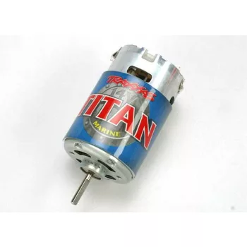 Titan hajó 550 motor