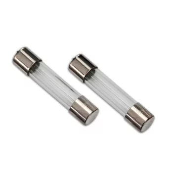 biztosíték 5A 12V-töltőhöz