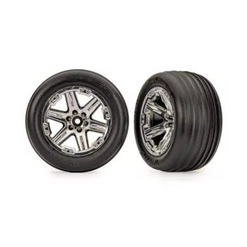 barázdázott gumi és 2.8 RXT-felni króm elöl (2)