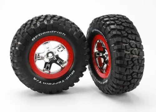 BFGoodrich T/A KM2 gumiabroncsok króm/piros felniken (2)
