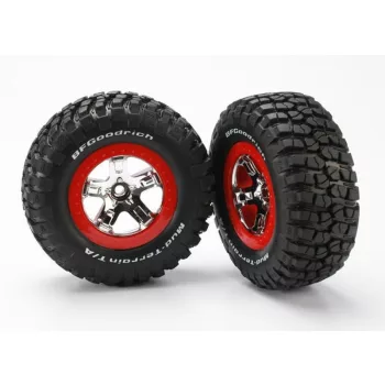   BFGoodrich T/A KM2 gumiabroncsok króm/piros felniken elöl (2)