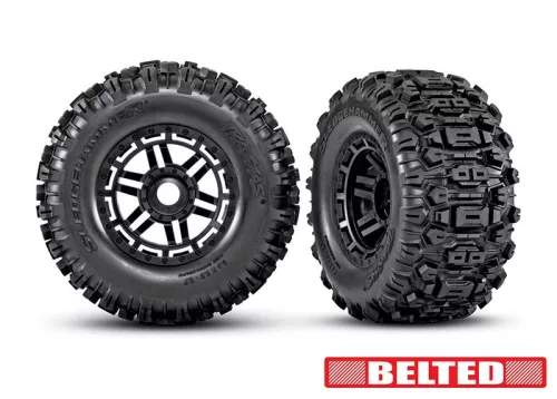 Sledgehammer BELTED gumiabroncsok felniken, fekete, 17 mm (2) TRAXXAS Maxx (TSM minősítésű)
