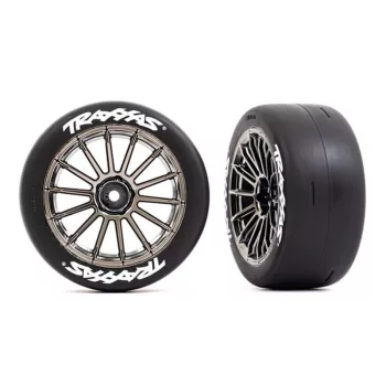   Response 2.0 gumiabroncsok fekete króm felniken hátul (2 db) TRAXXAS 4-Tec 3.0 (VXL besorolású)