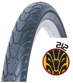 Vee Rubber kerékpáros külső gumi 47-406 20x1,75 VRB212 fekete